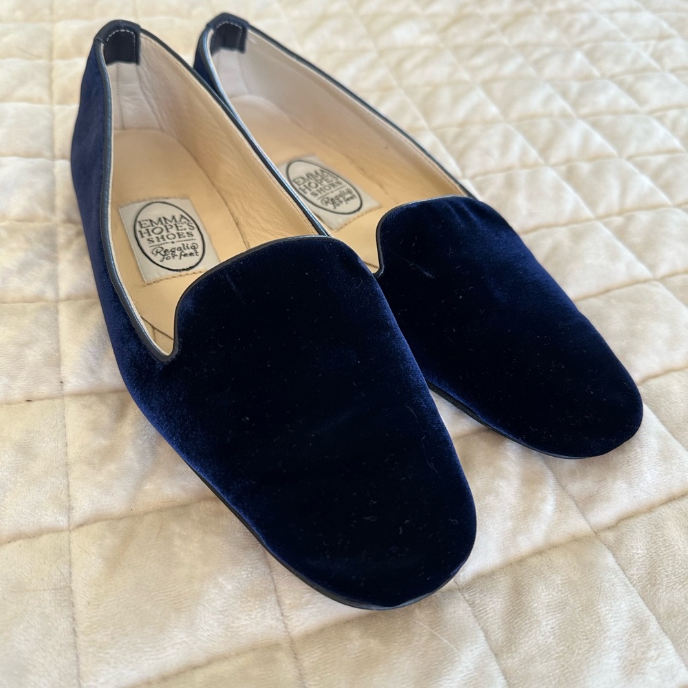 Emma Hope’s Shoes - Navy Blue Velvet Albert Slipper - size 35